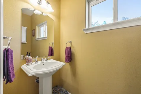 3427 Plum Hill Road Klamath Falls OR 97601