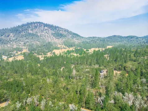785 Keen Road Grants Pass OR 97527