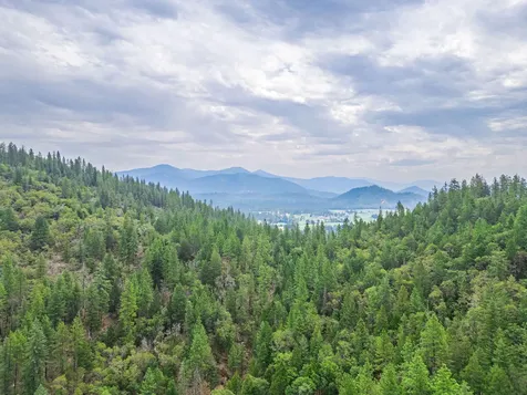 785 Keen Road Grants Pass OR 97527