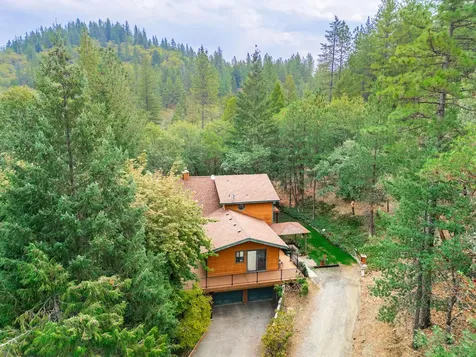 785 Keen Road Grants Pass OR 97527