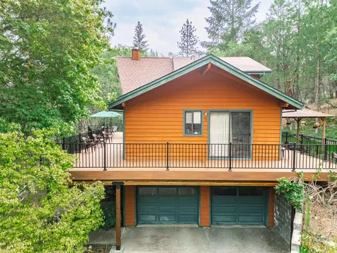 785 Keen Road Grants Pass OR 97527