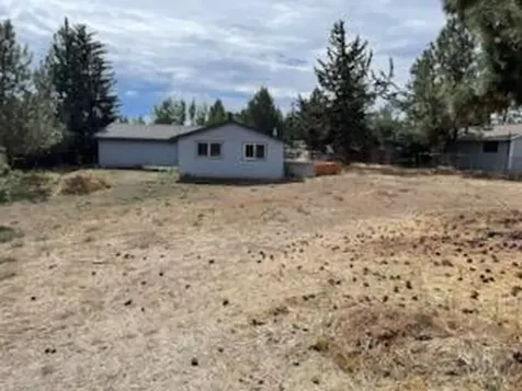 20844 Greenmont Drive Bend OR 97702