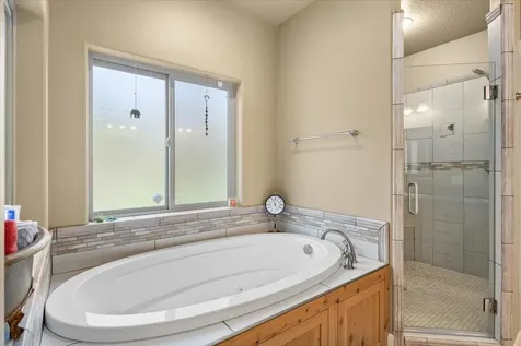 100 Mckenzie Ridge Road Grants Pass OR 97526