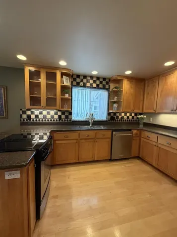 739 Spring Valley Drive Medford OR 97501