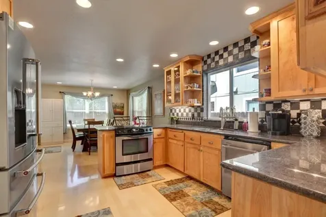 739 Spring Valley Drive Medford OR 97501
