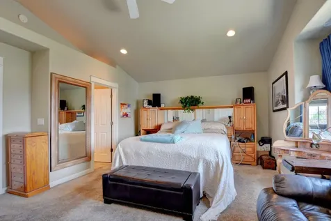 739 Spring Valley Drive Medford OR 97501