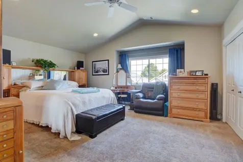 739 Spring Valley Drive Medford OR 97501