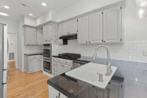2034 NW Sarum Circle Grants Pass OR 97526