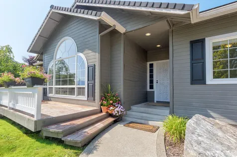 2034 NW Sarum Circle Grants Pass OR 97526