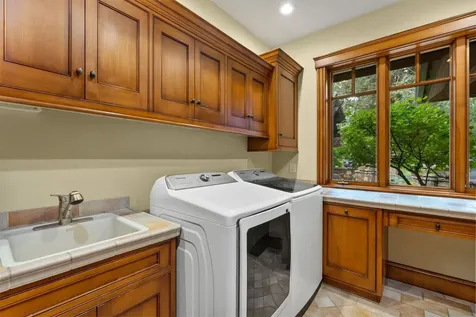 19375 Cayuse Crater Court Bend OR 97702