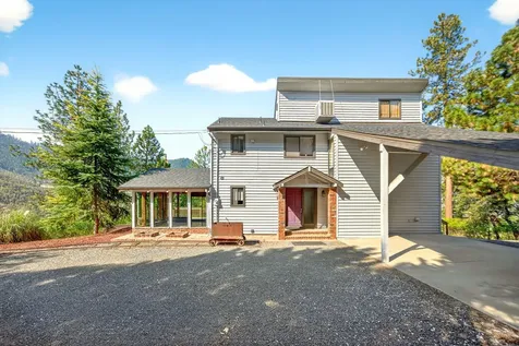 3013 Galls Creek Road Gold Hill OR 97525