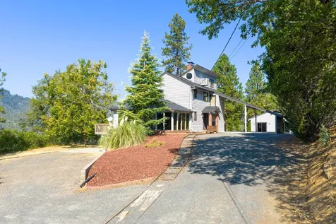 3013 Galls Creek Road Gold Hill OR 97525