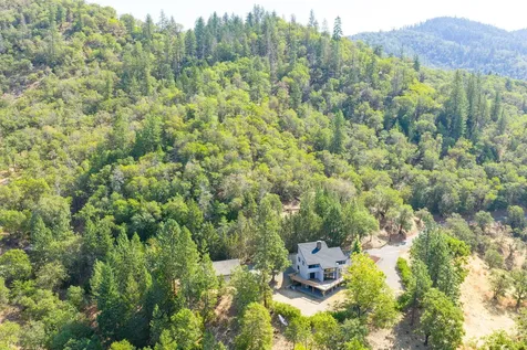 3013 Galls Creek Road Gold Hill OR 97525