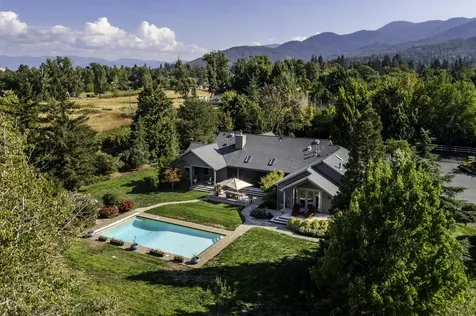 211 Normal Avenue Ashland OR 97520