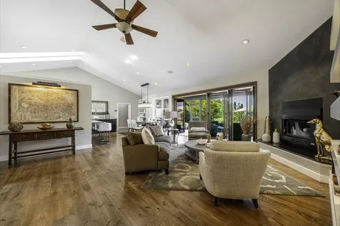 211 Normal Avenue Ashland OR 97520