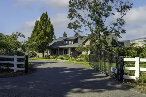 211 Normal Avenue Ashland OR 97520