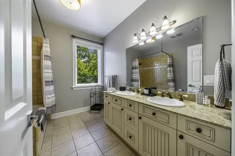 211 Normal Avenue Ashland OR 97520