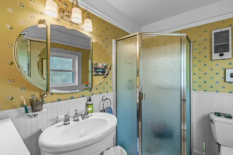 478 Siskiyou Boulevard Ashland OR 97520