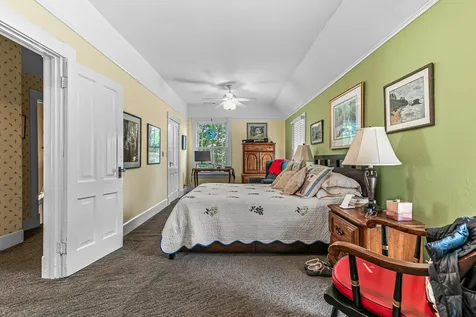 478 Siskiyou Boulevard Ashland OR 97520