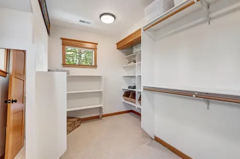 2084 NW Shiraz Court Bend OR 97703