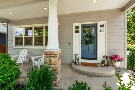 2084 NW Shiraz Court Bend OR 97703
