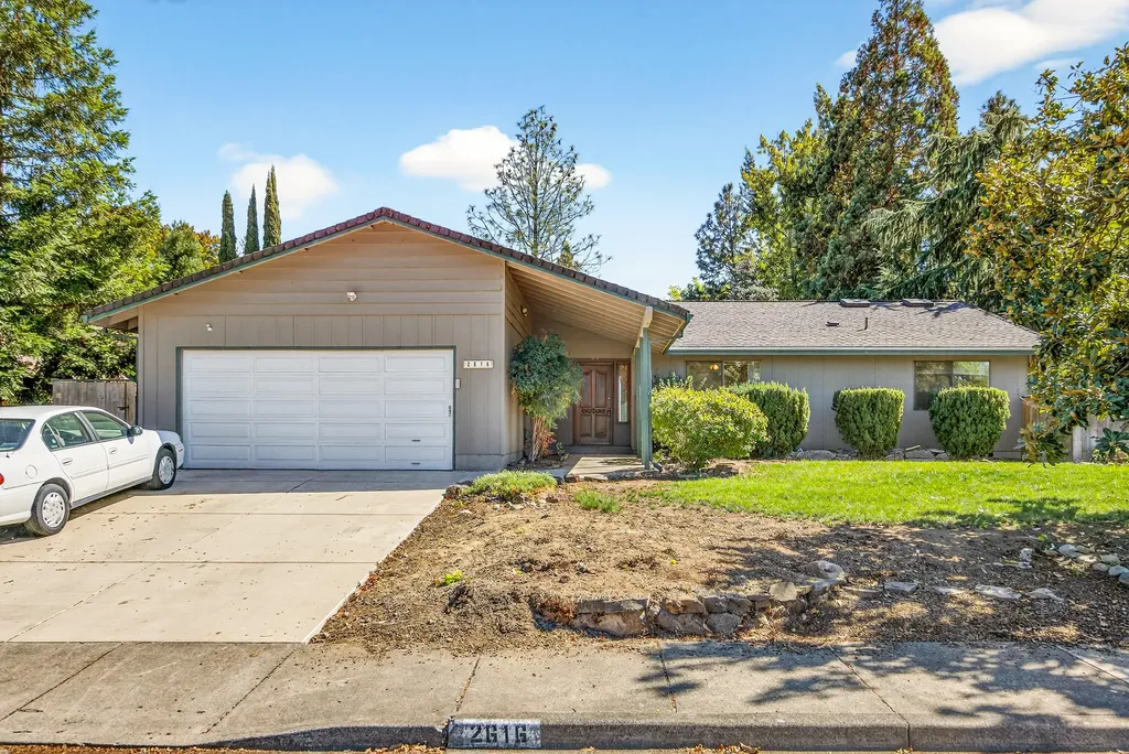 2616 Stonebrook Drive Medford OR 97504