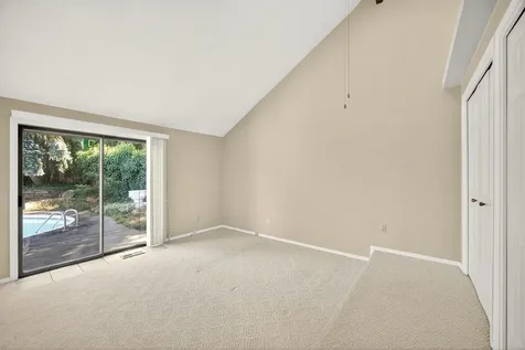 2616 Stonebrook Drive Medford OR 97504