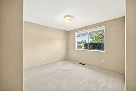 2616 Stonebrook Drive Medford OR 97504