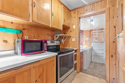 21875 E Evans Creek Road White City OR 97503