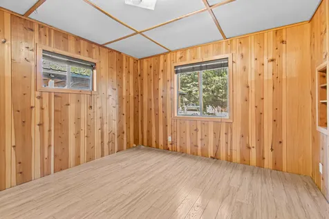 21875 E Evans Creek Road White City OR 97503