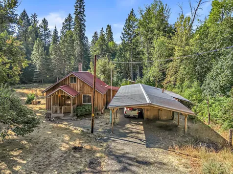 21875 E Evans Creek Road White City OR 97503