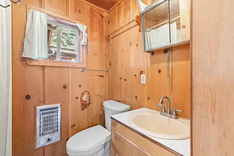 21875 E Evans Creek Road White City OR 97503