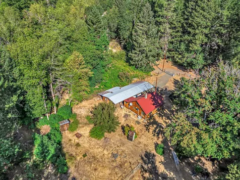 21875 E Evans Creek Road White City OR 97503