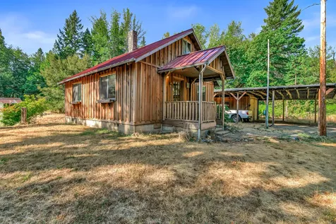21875 E Evans Creek Road White City OR 97503