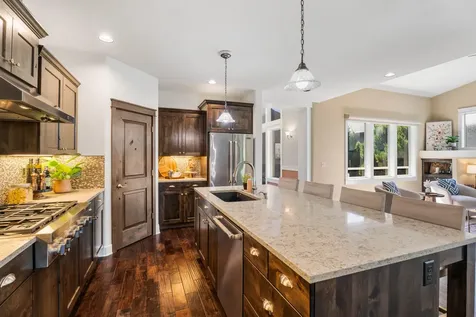 20182 Stonegate Drive Bend OR 97702