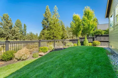 20182 Stonegate Drive Bend OR 97702