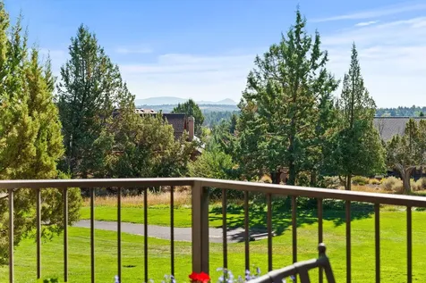 1442 Eagle Springs Court Redmond OR 97756