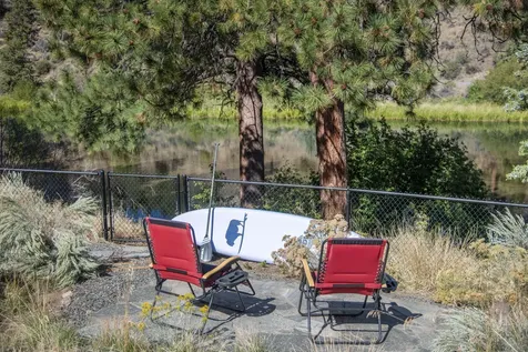 2251 NW Lakeside Place Bend OR 97703