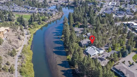 2251 NW Lakeside Place Bend OR 97703