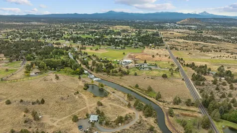 21925 Bear Creek Road Bend OR 97701