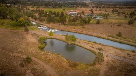 21925 Bear Creek Road Bend OR 97701