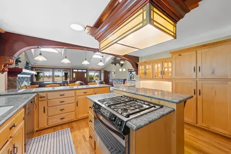 21925 Bear Creek Road Bend OR 97701