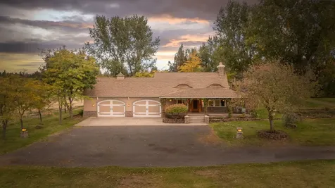 21925 Bear Creek Road Bend OR 97701