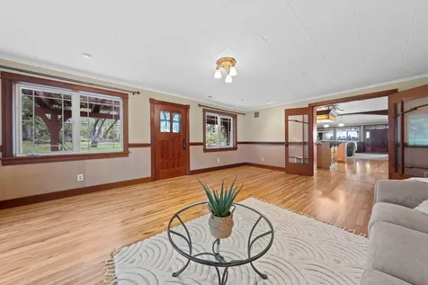 21925 Bear Creek Road Bend OR 97701