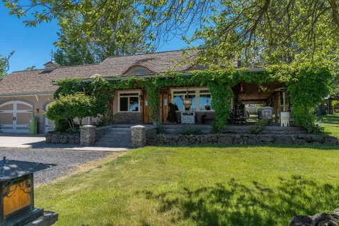21925 Bear Creek Road Bend OR 97701