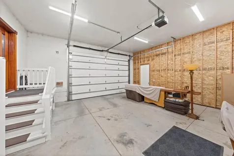 21925 Bear Creek Road Bend OR 97701