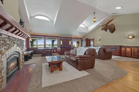 21925 Bear Creek Road Bend OR 97701