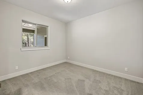 16065 Cascade Lane La Pine OR 97739