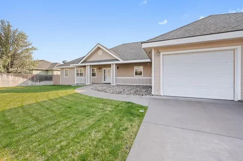 6324 Altadena Drive Klamath Falls OR 97603