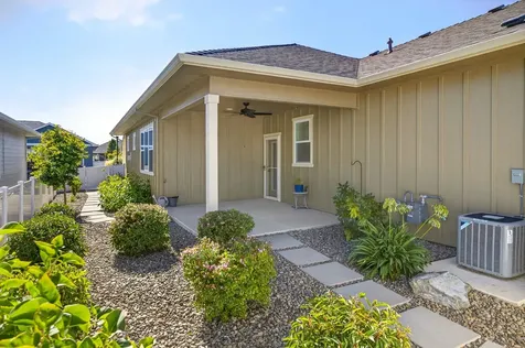 422 Castle Rock Drive Central Point OR 97502